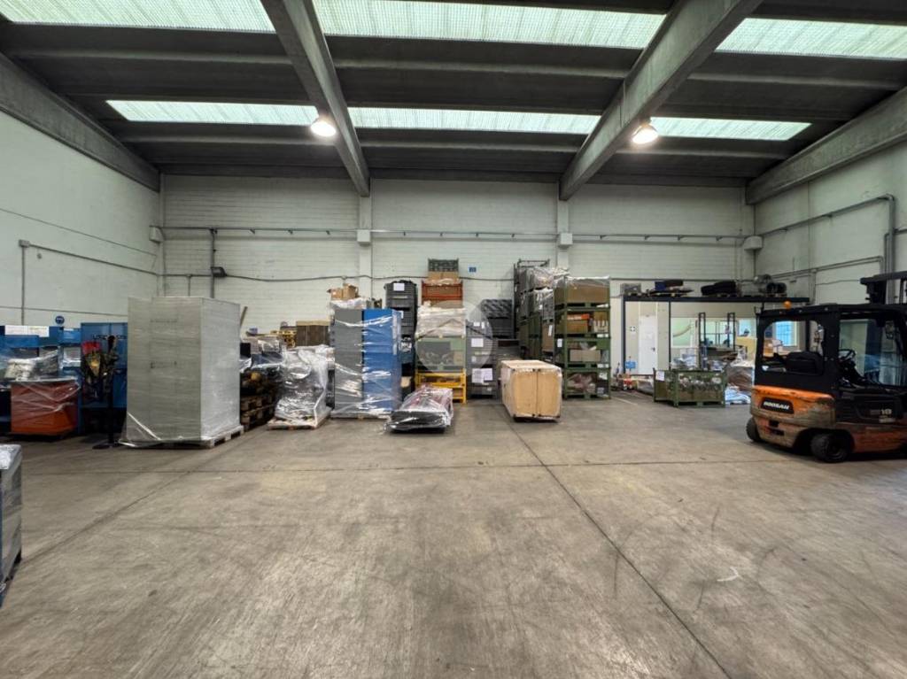 locale commerciale in affitto a Castegnato