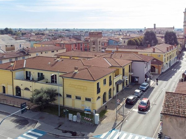 negozio in affitto a Castelcovati