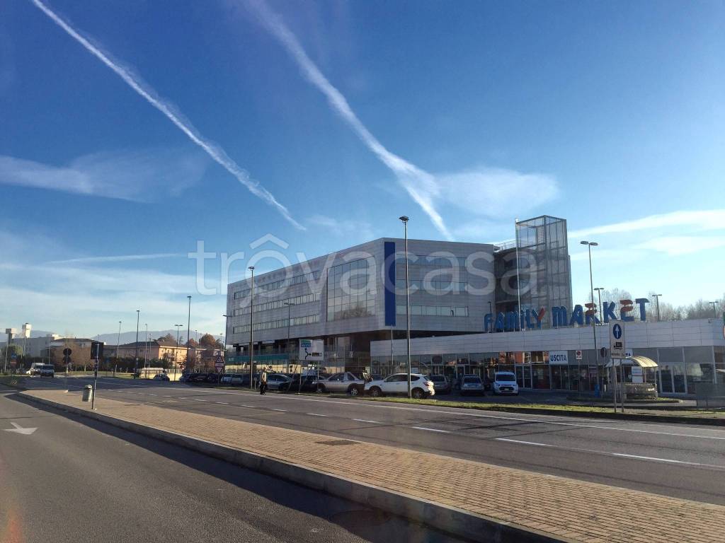 ufficio in affitto a Castel Mella