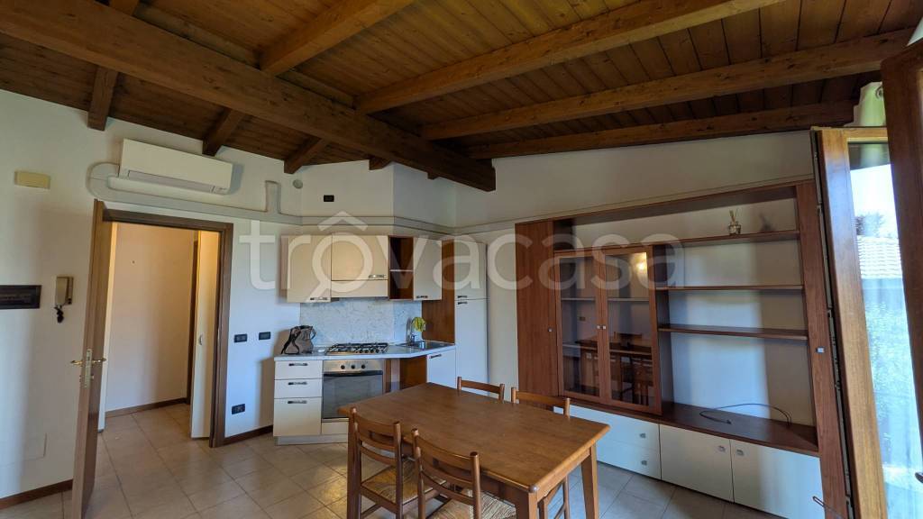appartamento in affitto a Castel Mella in zona Onzato