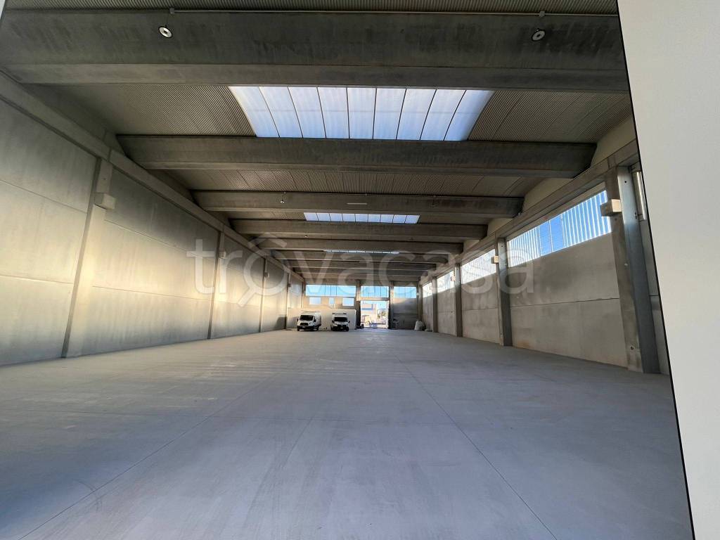 capannone in affitto a Castenedolo