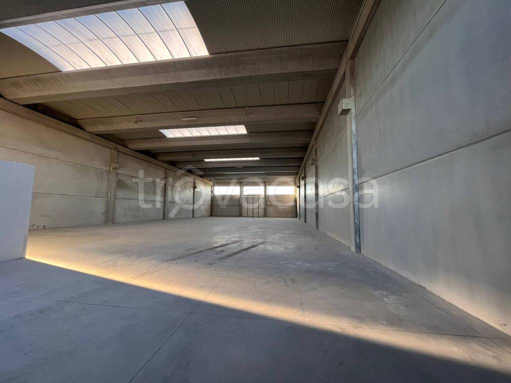 capannone in affitto a Castenedolo