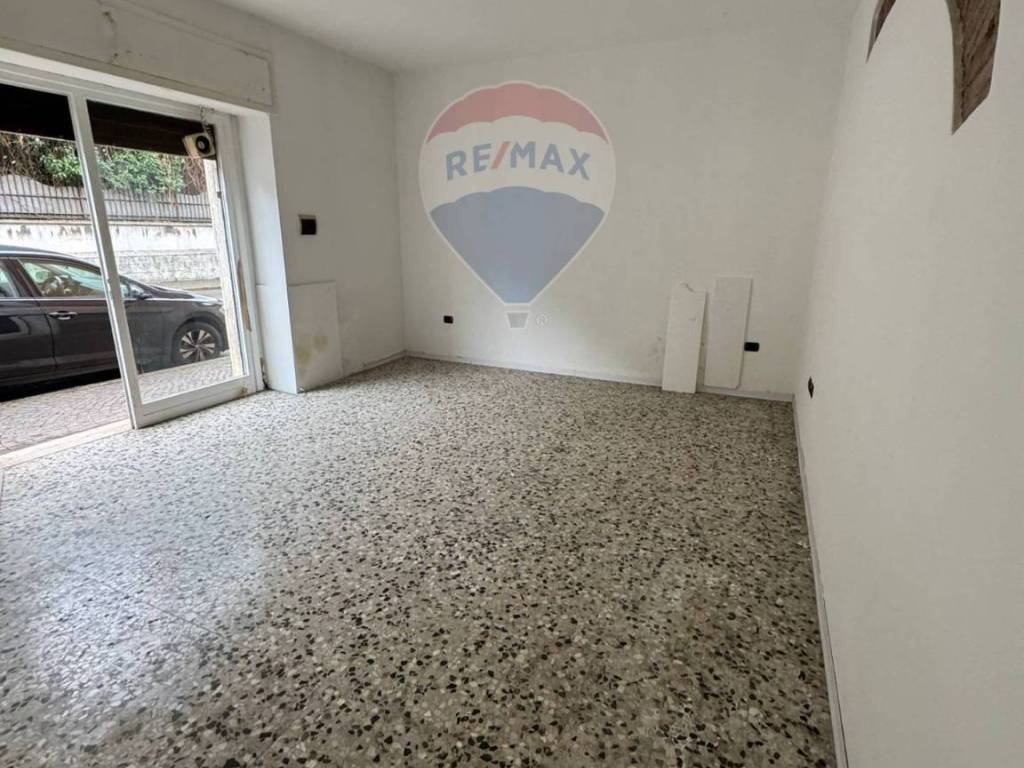 negozio in affitto a Castenedolo