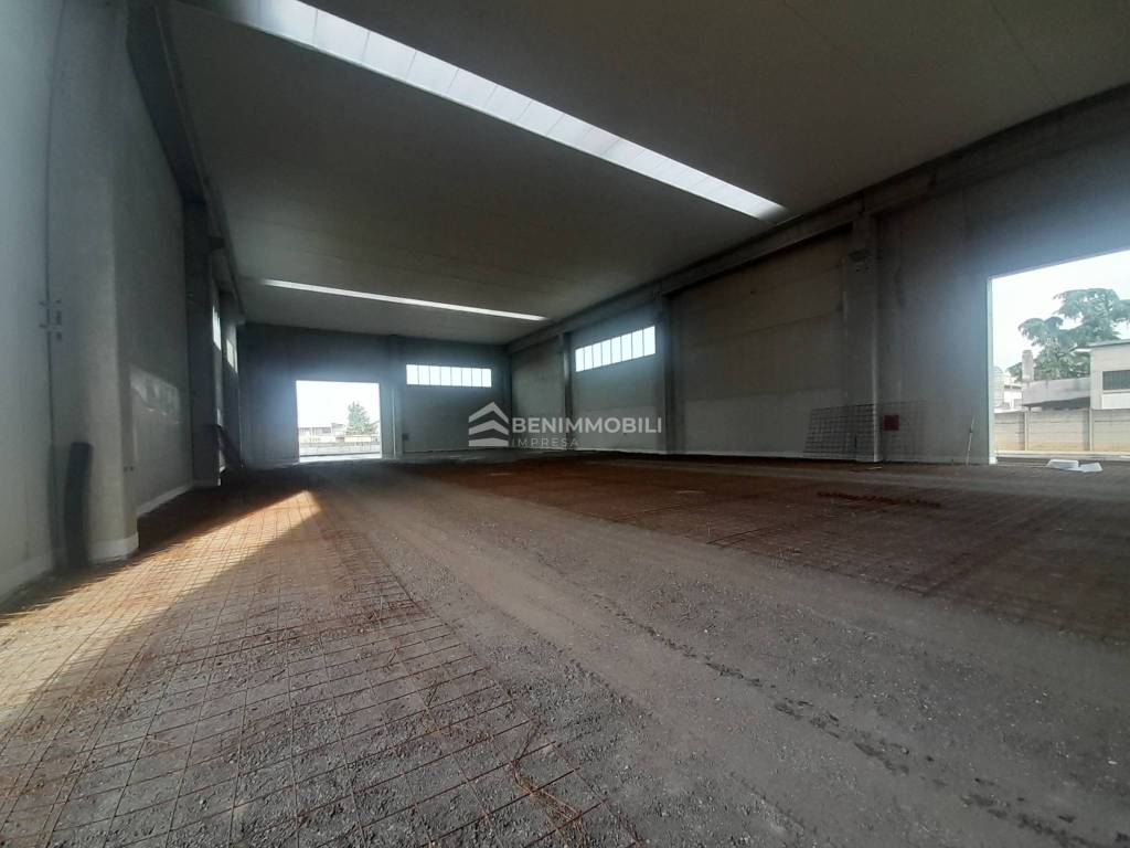 locale commerciale in affitto a Castenedolo