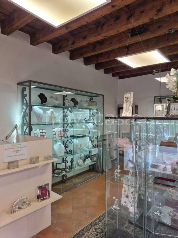 negozio in affitto a Castenedolo