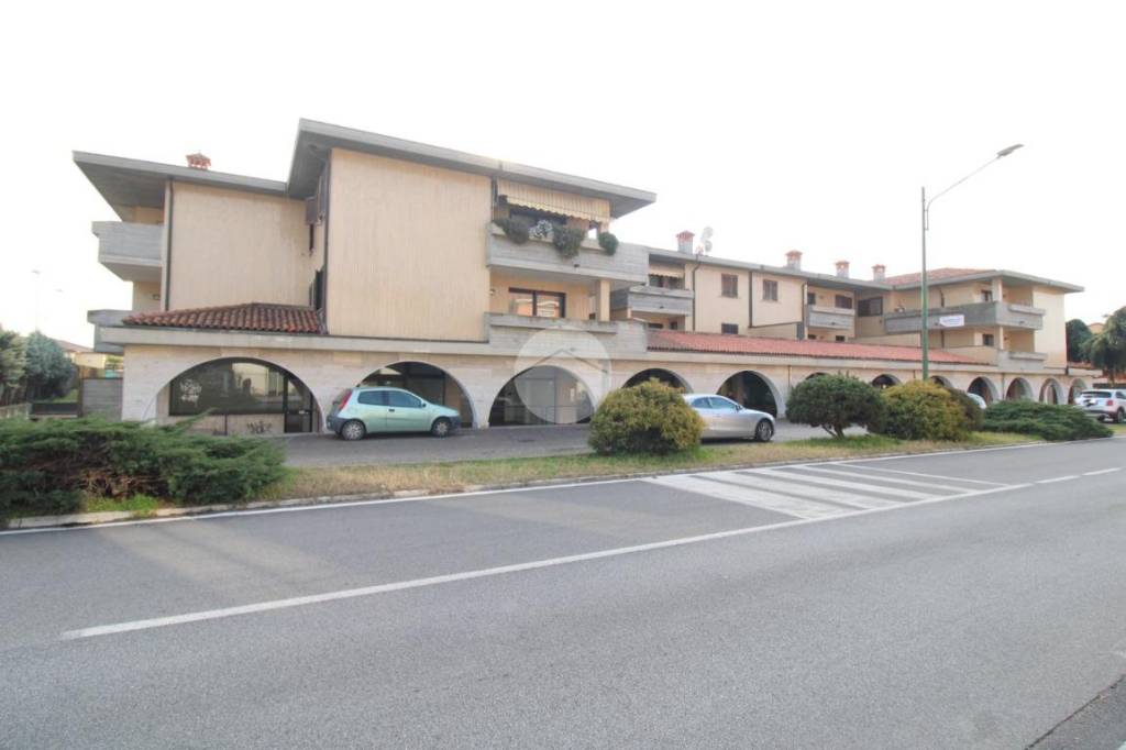 appartamento in affitto a Castrezzato