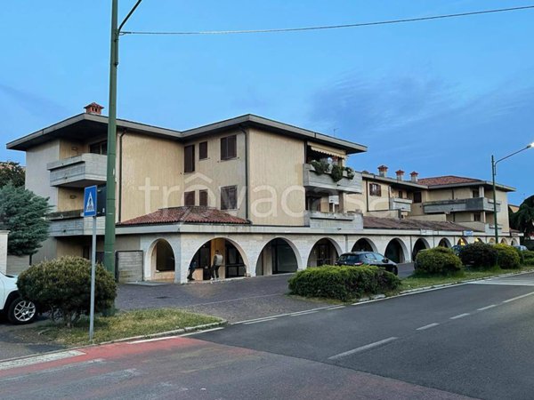 appartamento in affitto a Castrezzato