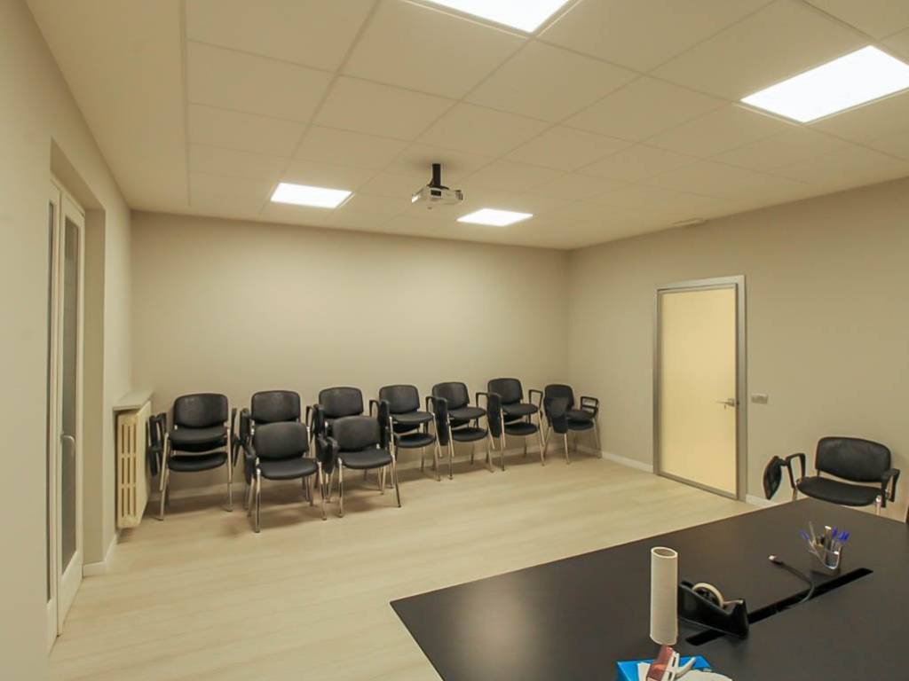 ufficio in affitto a Castrezzato