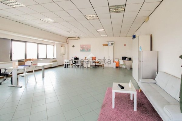 ufficio in affitto a Cazzago San Martino