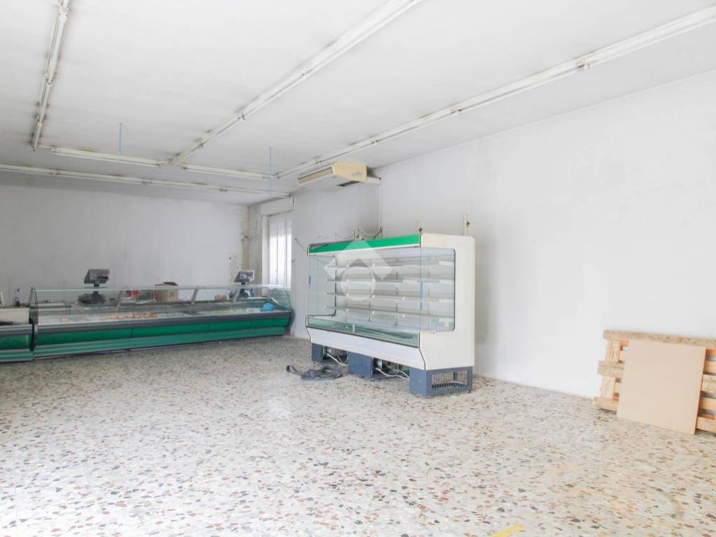 ufficio in affitto a Cazzago San Martino in zona Calino