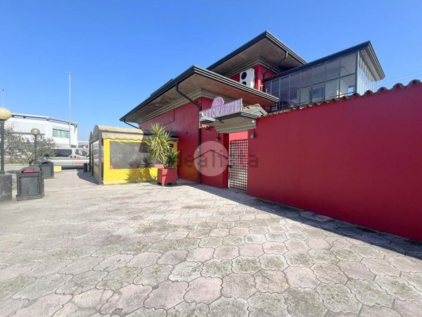 negozio in affitto a Cazzago San Martino