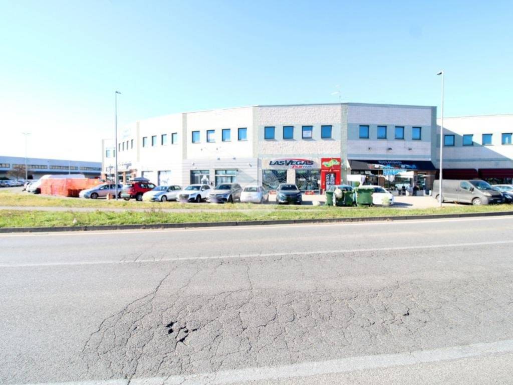 ufficio in affitto a Cazzago San Martino