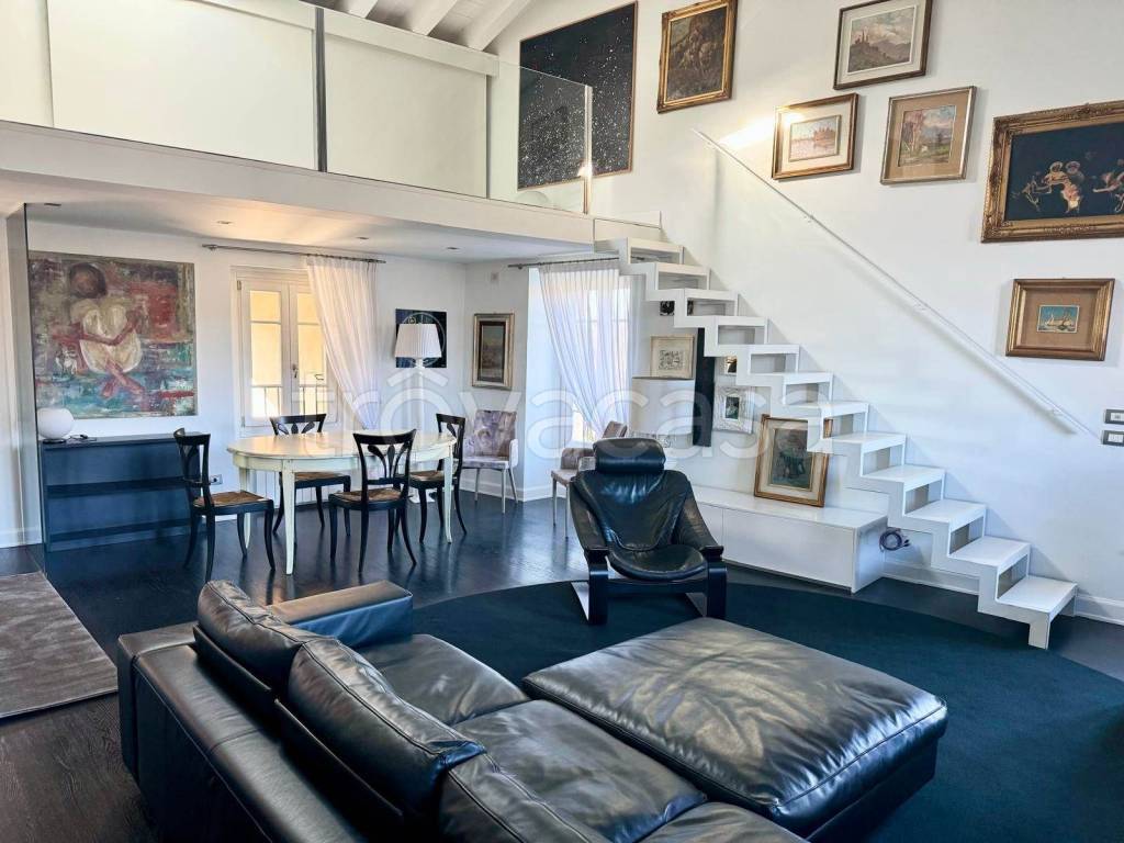 appartamento in affitto a Cazzago San Martino in zona Calino