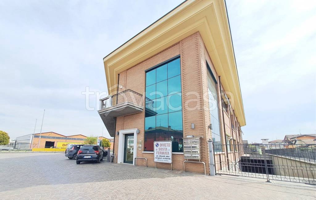 appartamento in affitto a Cazzago San Martino