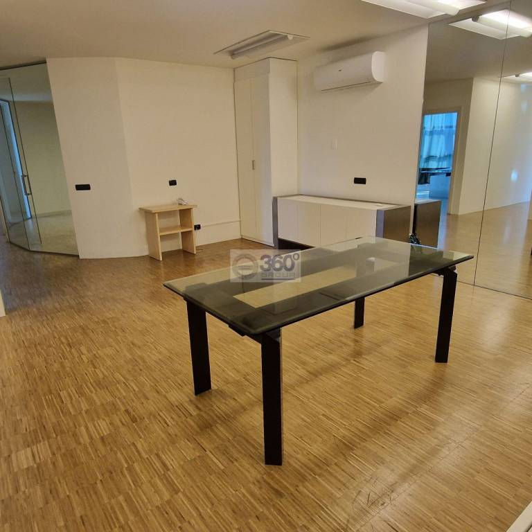 ufficio in affitto a Cellatica