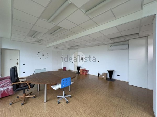 ufficio in affitto a Cellatica