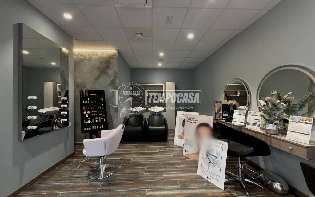 negozio in affitto a Chiari