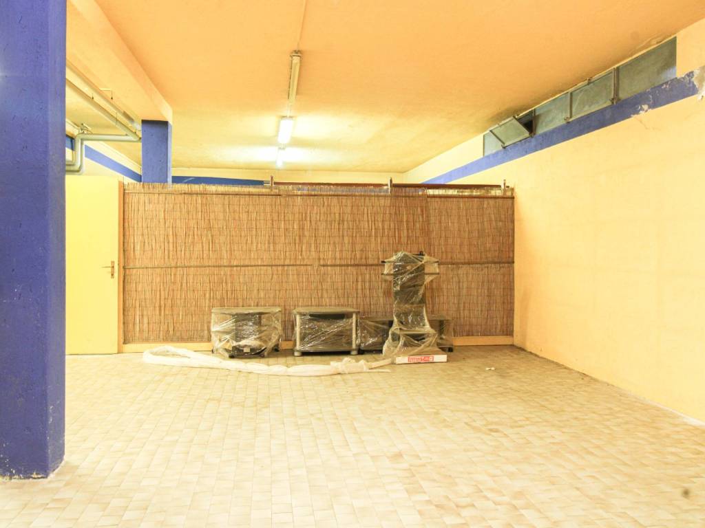 locale commerciale in affitto a Chiari