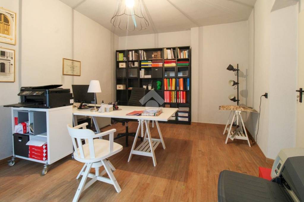 negozio in affitto a Chiari