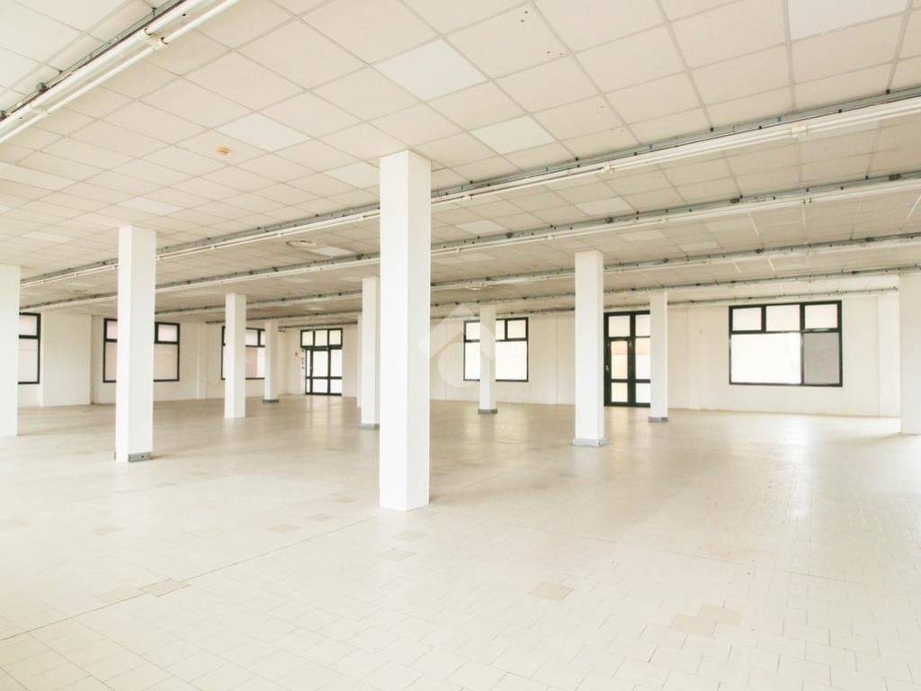 negozio in affitto a Chiari