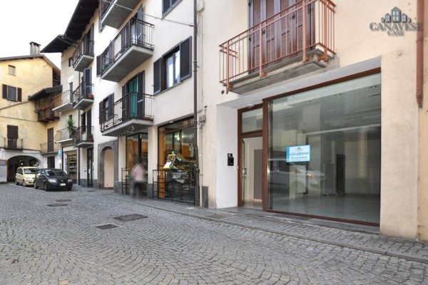 locale commerciale in affitto a Castellamonte