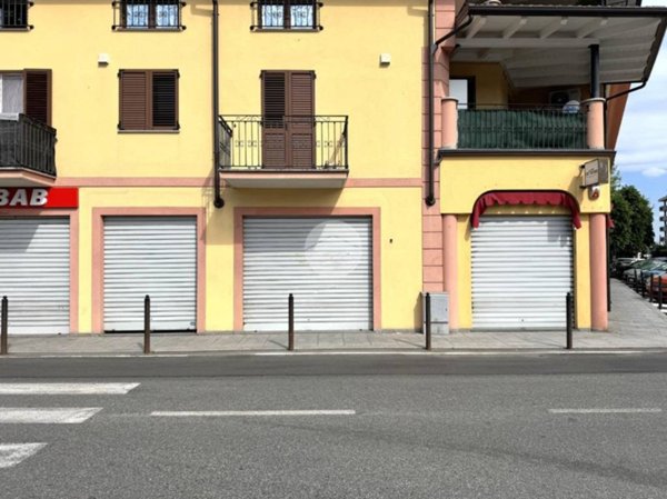 negozio in affitto a Castellamonte in zona Sant'Antonio