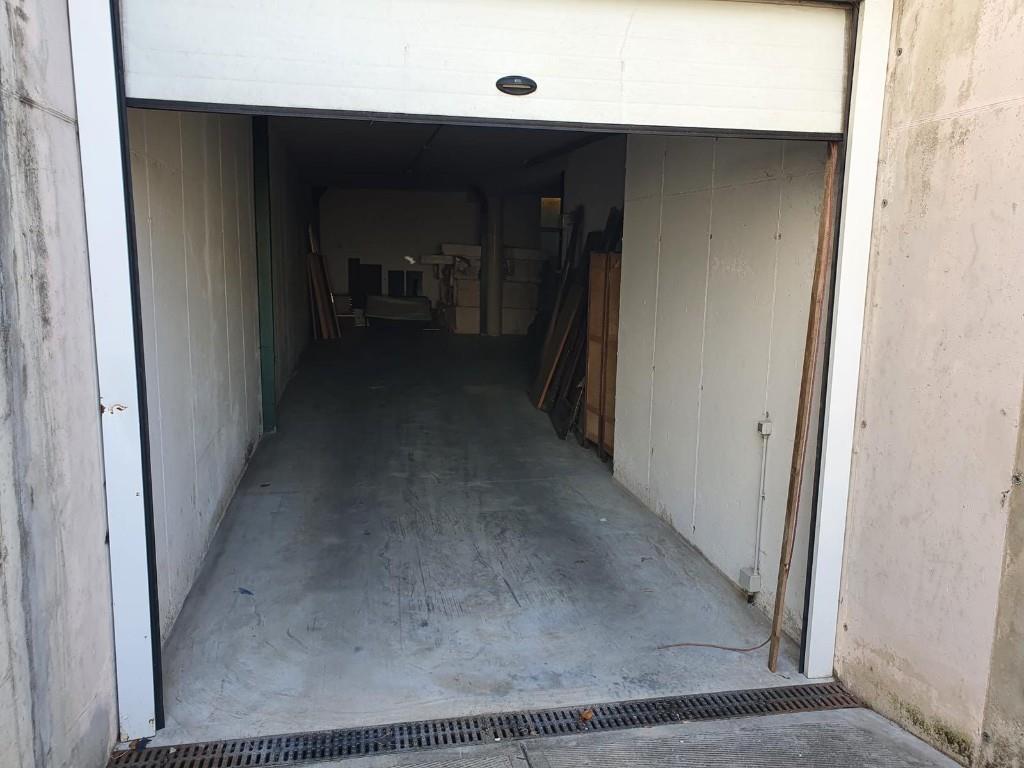 locale commerciale in affitto a Coccaglio