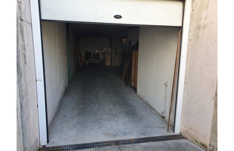 locale commerciale in affitto a Coccaglio