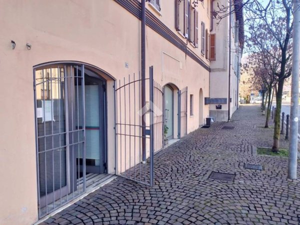 negozio in affitto a Collebeato