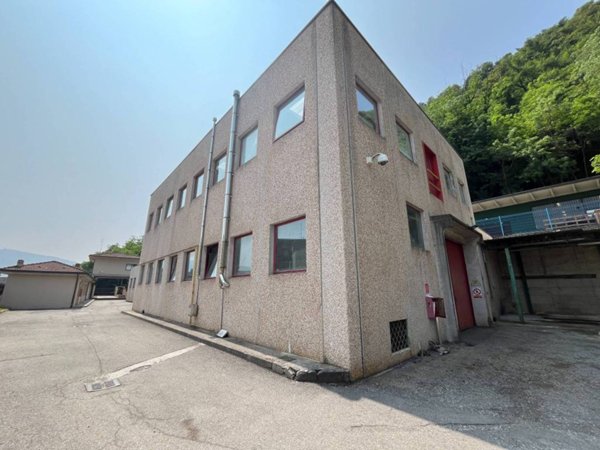 locale commerciale in affitto a Collebeato