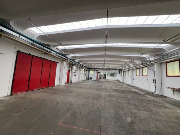 capannone in affitto a Collebeato