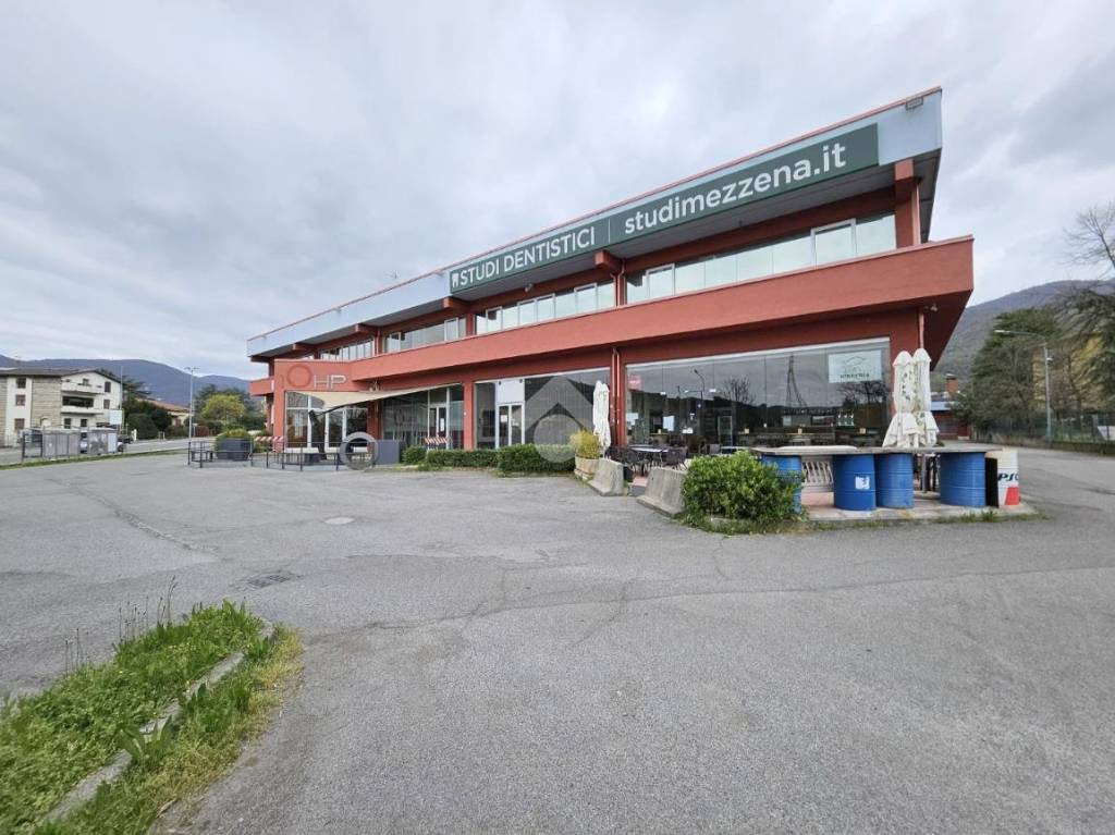 negozio in affitto a Concesio