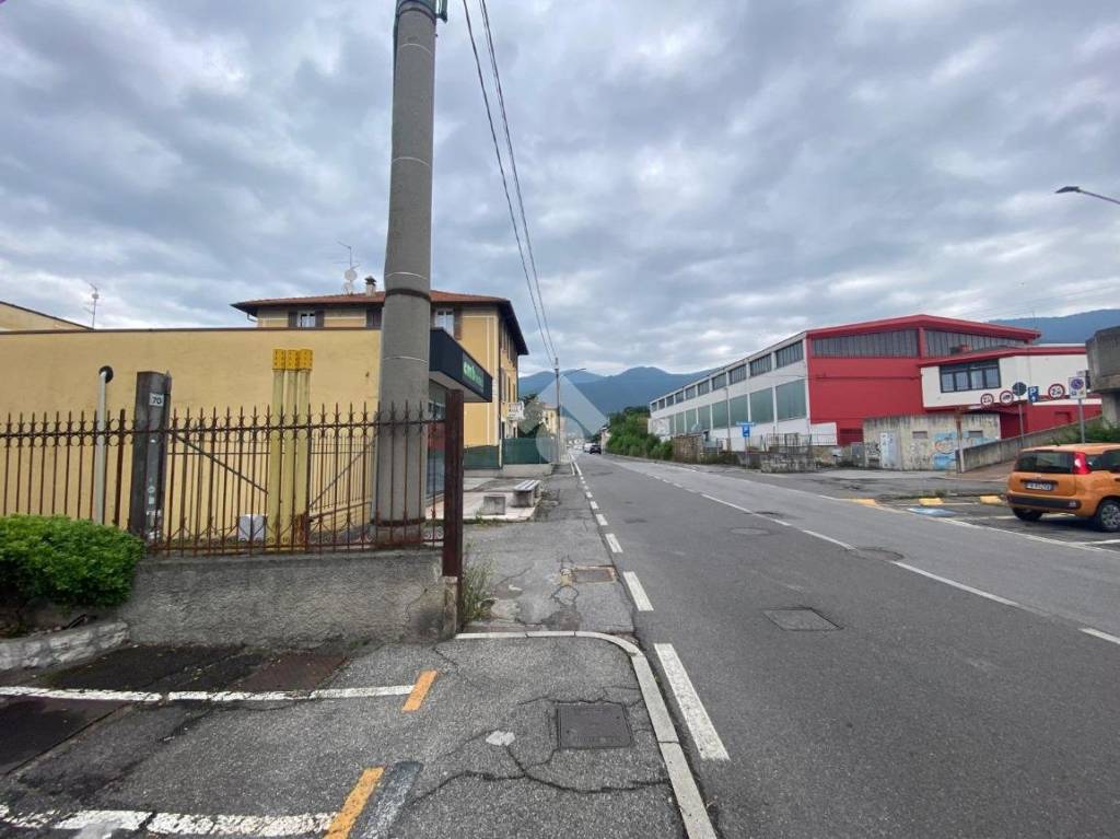 negozio in affitto a Concesio
