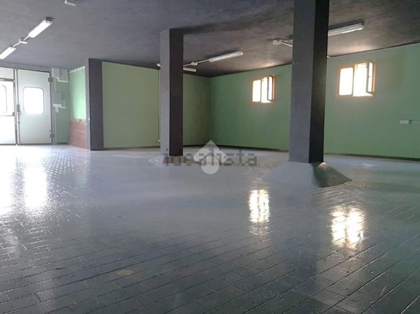 locale commerciale in affitto a Concesio in zona Sant'Andrea