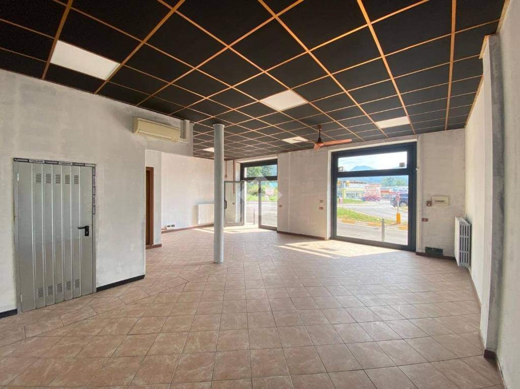 negozio in affitto a Concesio