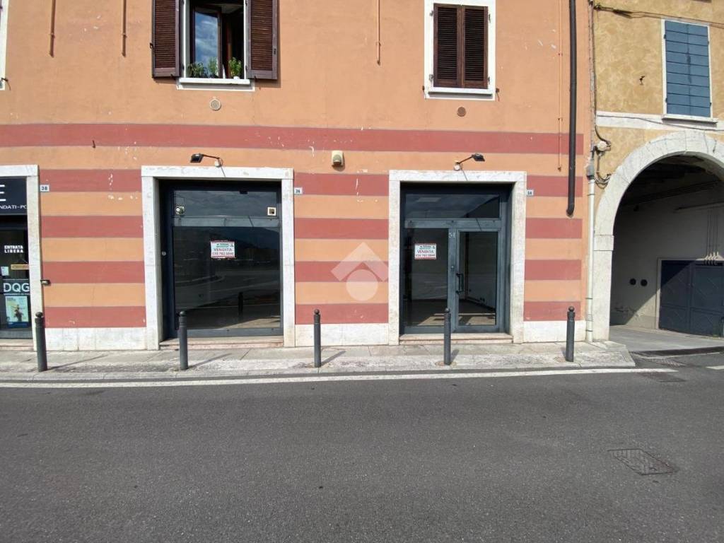 negozio in affitto a Concesio