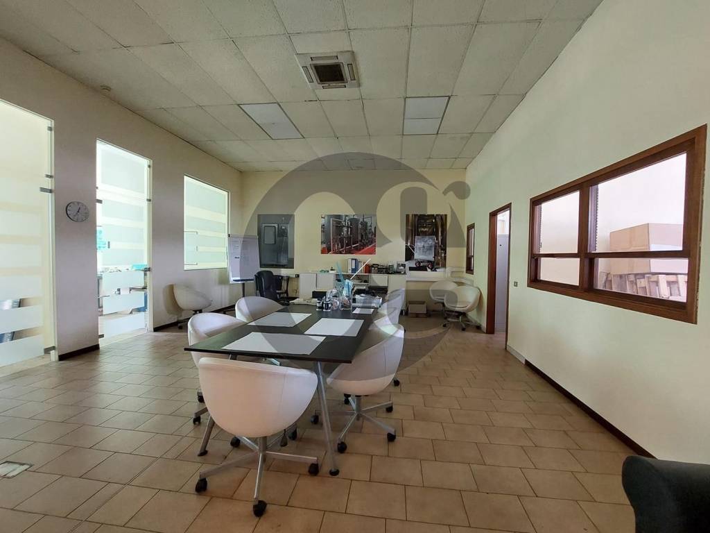 ufficio in affitto a Concesio in zona Roncaglie