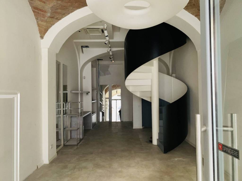 negozio in affitto a Concesio