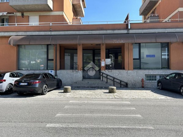 ufficio in affitto a Darfo Boario Terme in zona Boario Terme