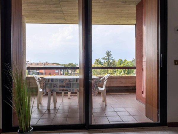 appartamento in affitto a Desenzano del Garda in zona Rivoltella