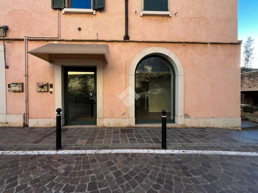 appartamento in affitto a Desenzano del Garda
