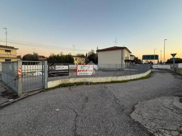 negozio in affitto a Desenzano del Garda