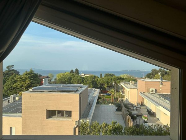appartamento in affitto a Desenzano del Garda