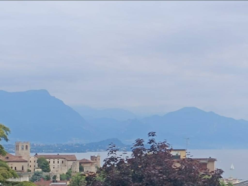 appartamento in affitto a Desenzano del Garda