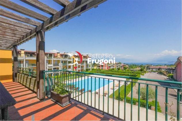 appartamento in affitto a Desenzano del Garda in zona Rivoltella