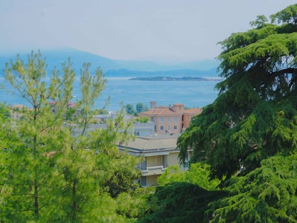 appartamento in affitto a Desenzano del Garda