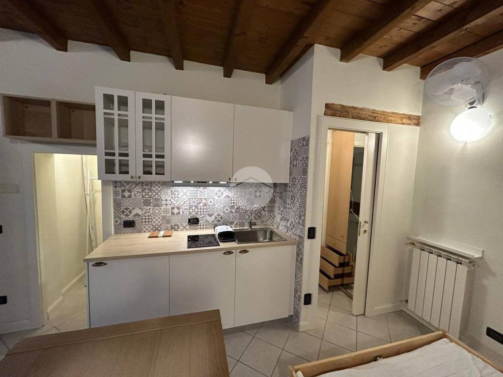 appartamento in affitto a Desenzano del Garda