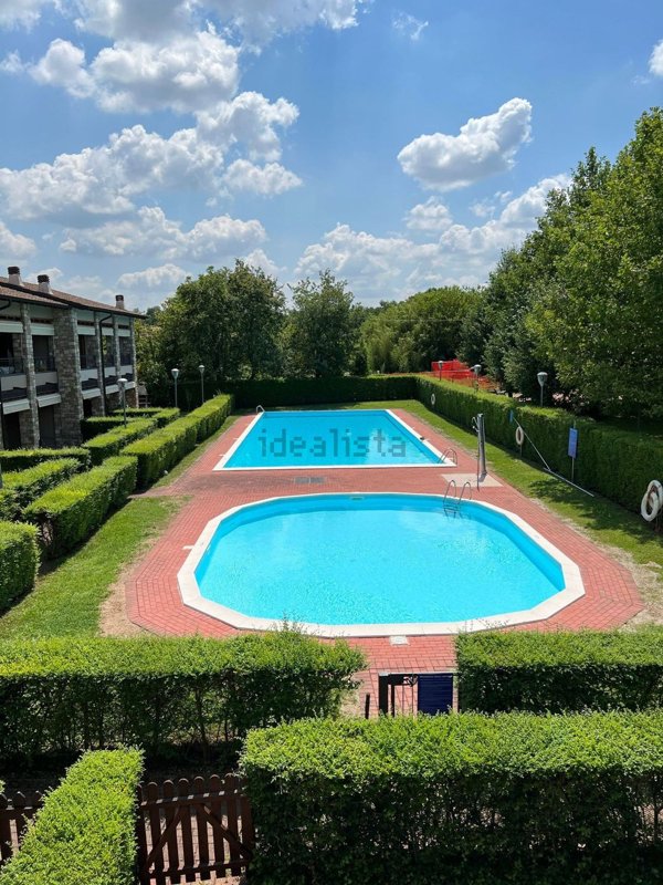 appartamento in affitto a Desenzano del Garda in zona Rivoltella