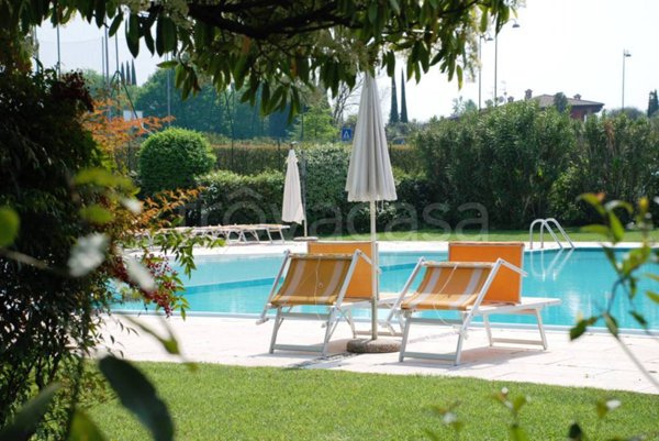 appartamento in affitto a Desenzano del Garda in zona Rivoltella