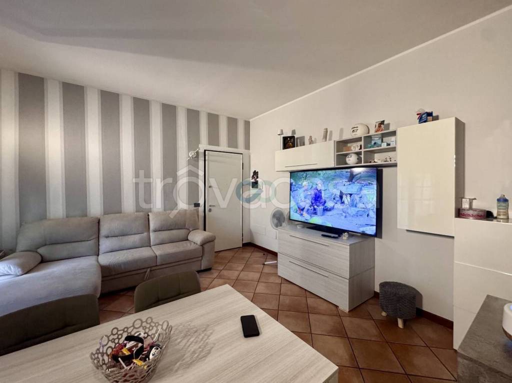 appartamento in affitto a Desenzano del Garda